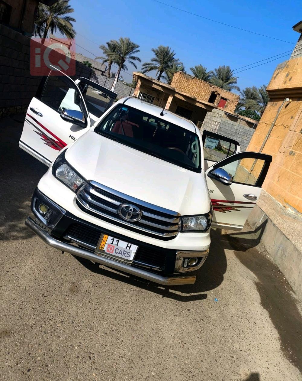 تويوتا هايلوكس